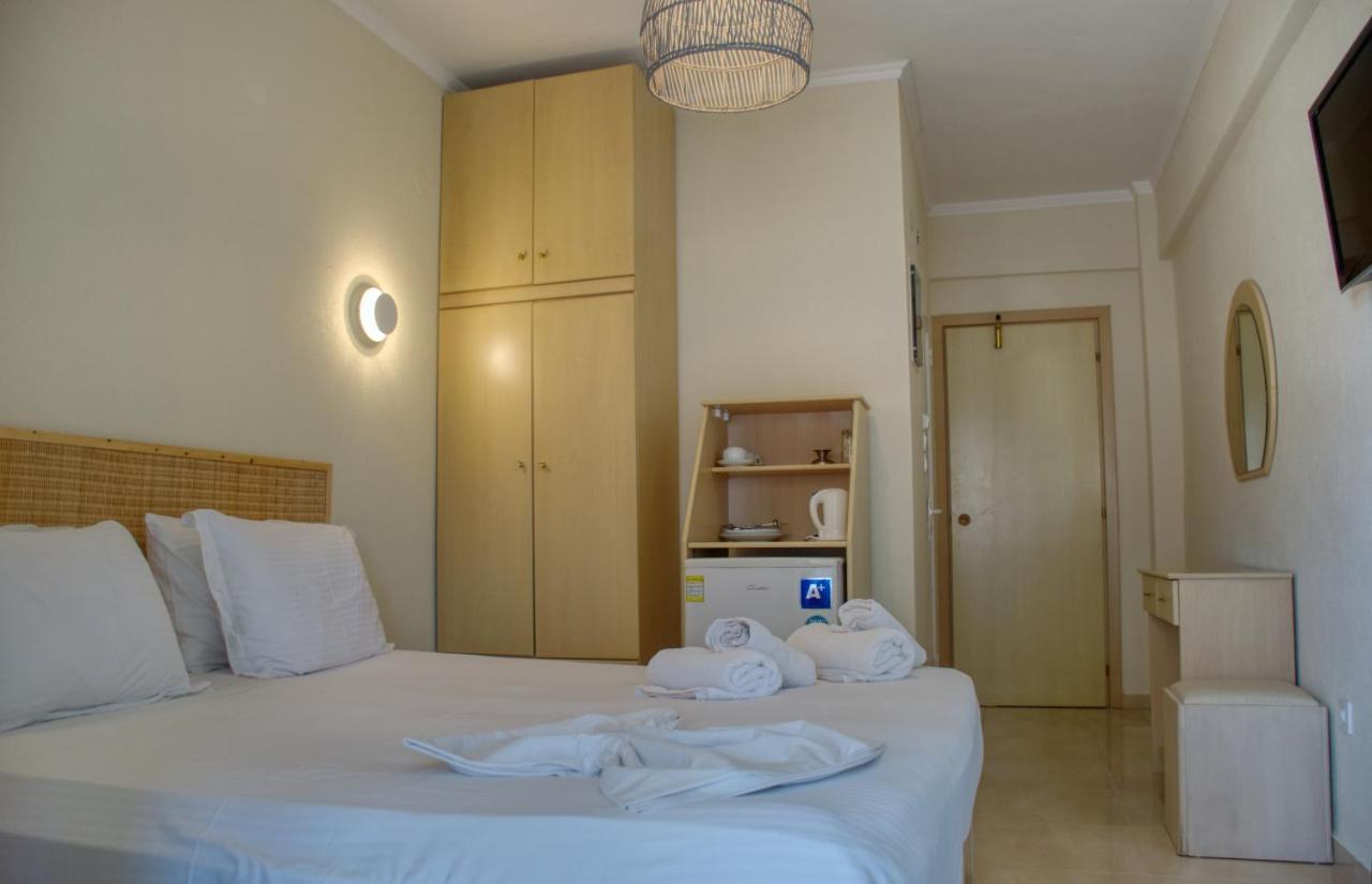 Hotel Viky Sarti Bagian luar foto